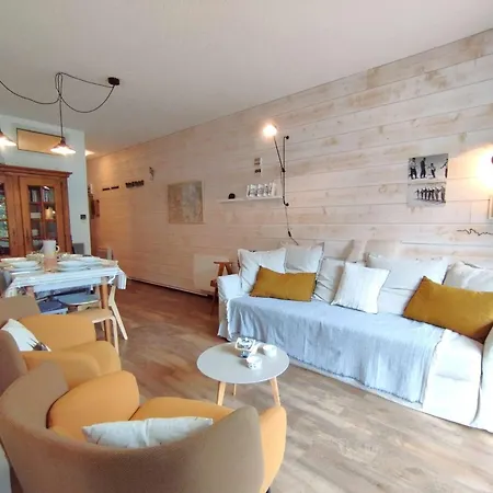 T3 Pour 6 Personnes Avec Balcon A - Fr-1-457-394