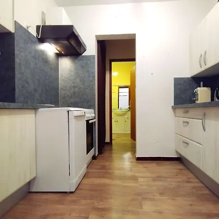 T3 Pour 6 Personnes Avec Balcon A - Fr-1-457-394 * Saint-Lary-Soulan